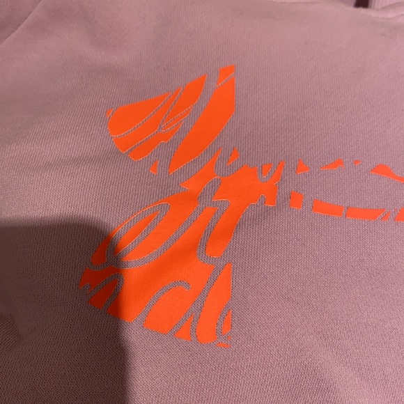 UA Sweatshirt - Picture 2 of 5